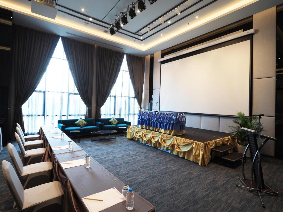 Fortune Saeng Chan Beach Hotel Rayong - Sha Plus Zewnętrze zdjęcie