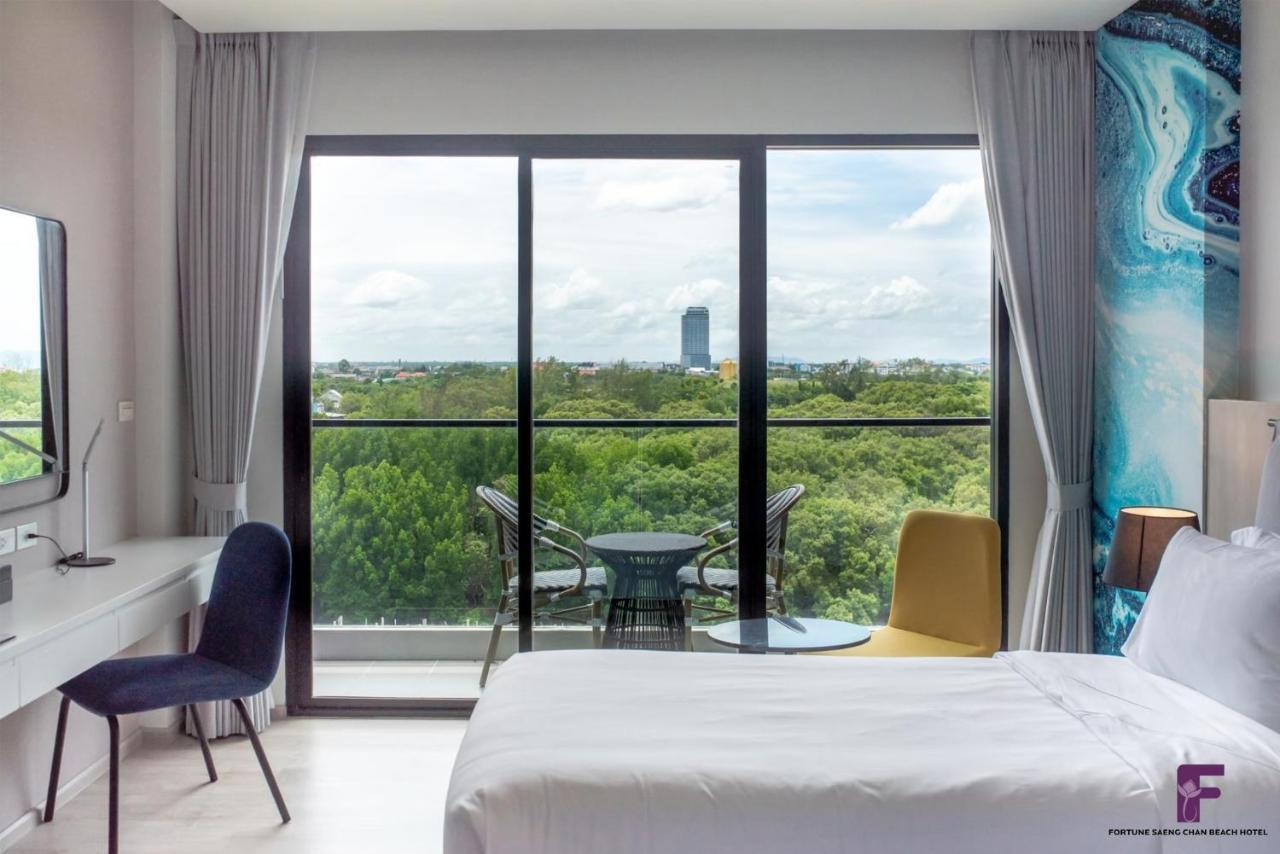 Fortune Saeng Chan Beach Hotel Rayong - Sha Plus Zewnętrze zdjęcie